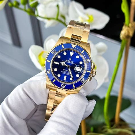 rolex submariner gold blue 2018|rolex submariner blue bezel price.